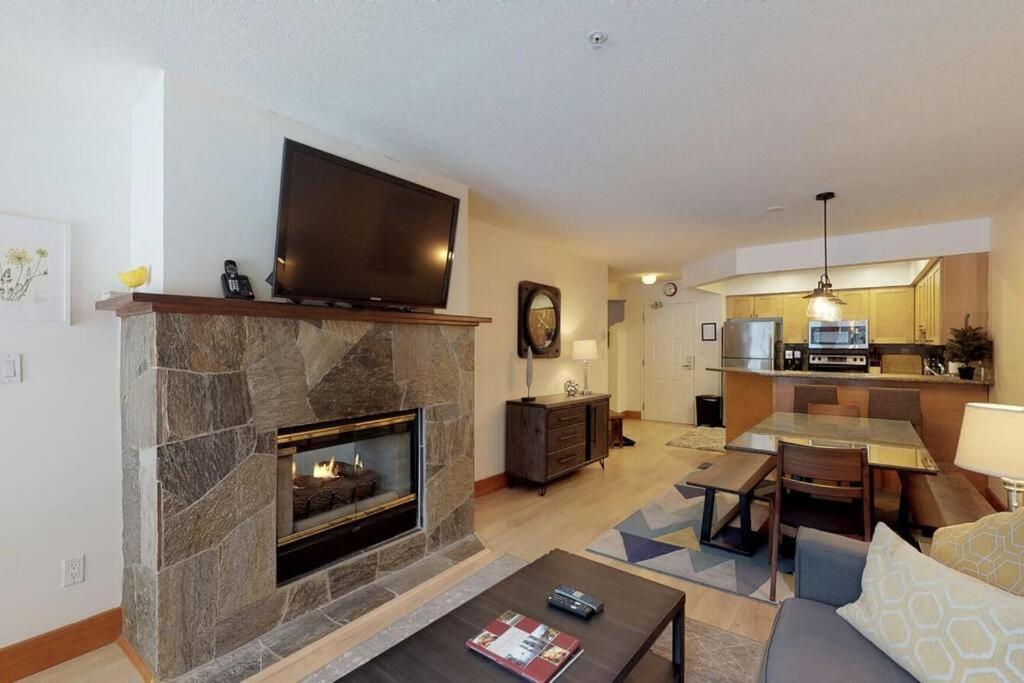 Powderhorn By Whistler Blackcomb Vacation Rentals Exterior foto